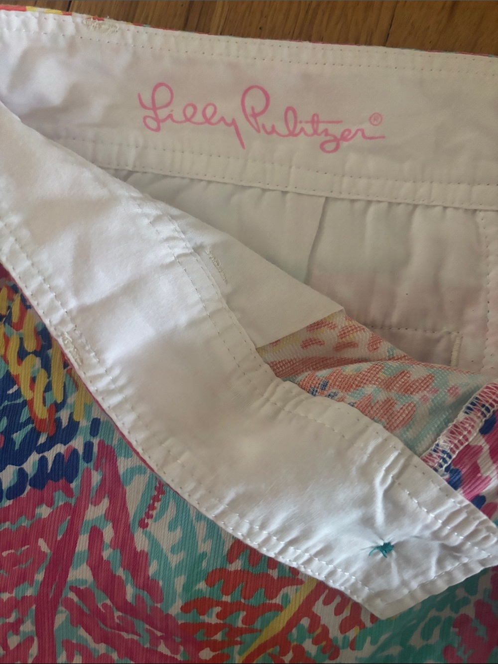 Lilly Pulitzer Callahan Shorts - Picture 2 of 4